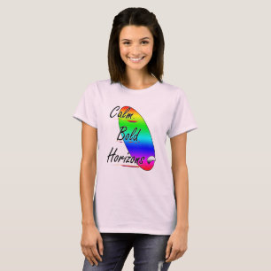 Ruhe und kühne Horizonte beim Surfen T-Shirt