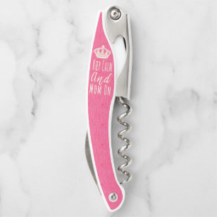 Ruhe und Mama auf Grunge Pink behalten Kellnermesser