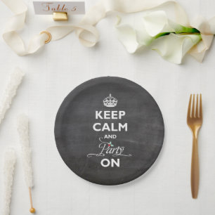 Ruhe und Party auf Chalkboard Funny Holiday behalt Pappteller