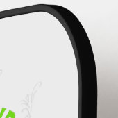 Ruhe und Pickle auf Pickleball-T - Shirt behalten Pickleball Schläger (Linke Seite)