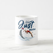 Ruhe und Schwimmen behalten - Schwimmerdesign Kaffeetasse (Mittel)
