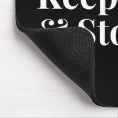 Ruhe und Stoß behalten Mousepad (Ecke)
