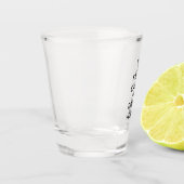 Ruhe und Trink Vodka behalten Schnapsglas (Links)