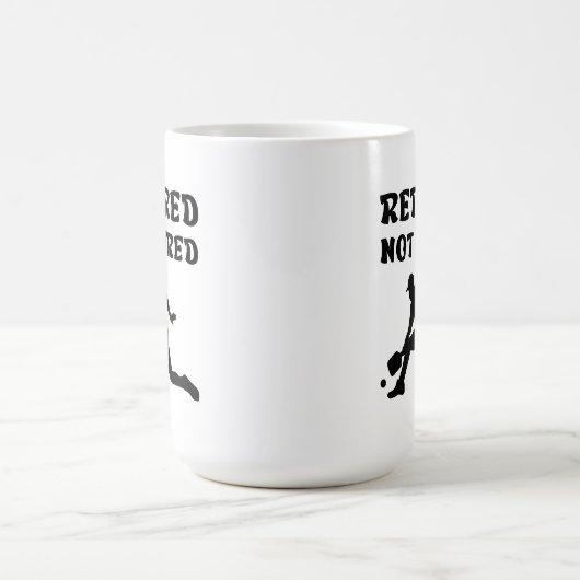 Ruhende, aber nicht müde Rente Picklebball-Sport Kaffeetasse (Mittel)