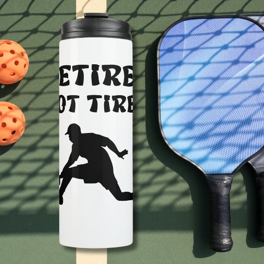 Ruhende, aber nicht müde Rente Picklebball-Sport Thermosbecher