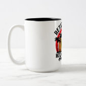 Ruhestand 2024 Nicht mein Problem mehr Ruhestand Zweifarbige Tasse (Links)