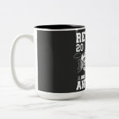 Ruhestand 2024 Nicht mein Problem noch mehr Funny  Zweifarbige Tasse (Links)