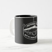 Ruhestand 2024 Nicht mein Problem noch mehr Funny Zweifarbige Tasse (Vorderseite Links)
