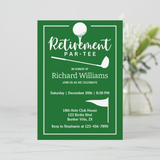 Ruhestand Golf Ball T-Shirt Flag Modern Einladung (Stehend Vorderseite)