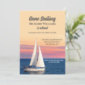 Ruhestand Gone Segelboot Sunset Ocean Einladung (Stehend Vorderseite)