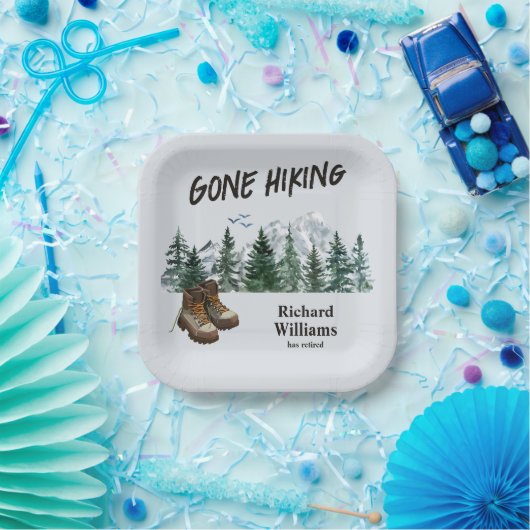 Ruhestand Gone Wandern zu den Bergen Außenbereich Pappteller (Party)