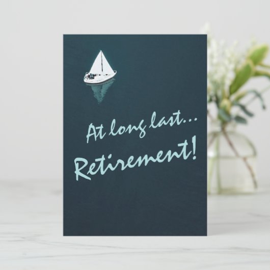 Ruhestand Party - Segelboot in ruhigen Gewässern - Einladung (Stehend Vorderseite)