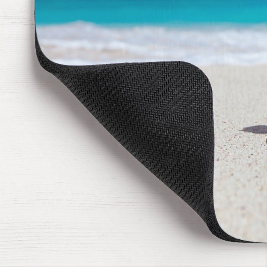 Ruhestand: Sandy Beach und Frosty Drink Mousepad (Ecke)