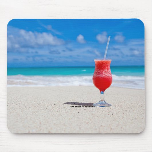 Ruhestand: Sandy Beach und Frosty Drink Mousepad (Vorne)