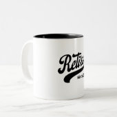 Ruhestand seit 2025 zweifarbige tasse (Vorderseite Links)