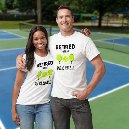 Ruheständig spielen Pickleball Paddle und Ball T-Shirt