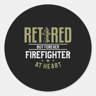 Ruheständiger, aber ewig Feuerwehrmann bei Herzbes Runder Aufkleber