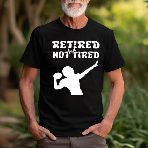Ruheständische, aber nicht müde Altersfußball T-Shirt