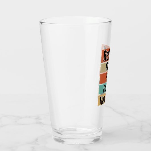 Ruheständlerin. Ich habe dieses Bier verdient Glas (Rechts)