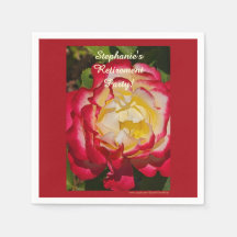 Ruhestandsfeier Rot und Gold Rose Blumen Makro
