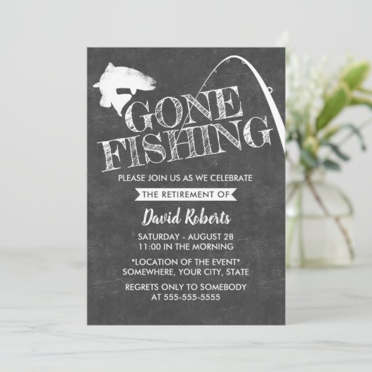 Ruhestandsgone Fischen Rustikale Tafel Einladung (Stehend Vorderseite)