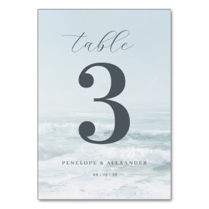 Ruhige blaue Ozeanwellen Tischnummer