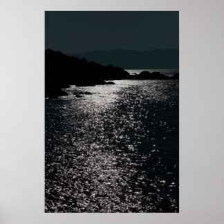 ruhige Felskerry-Nachtsicht Poster