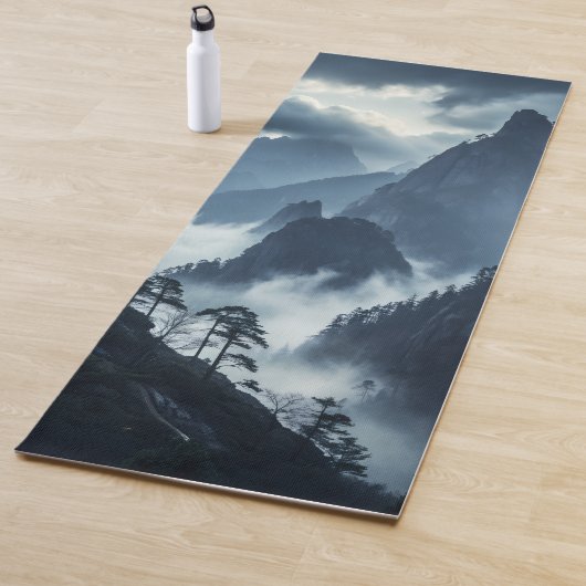 Ruhige Nebelberge Yoga Mat Yogamatte (Beispiel)