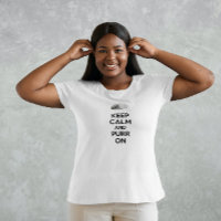 Ruhige und saubere Katze auf der Skizze behalten