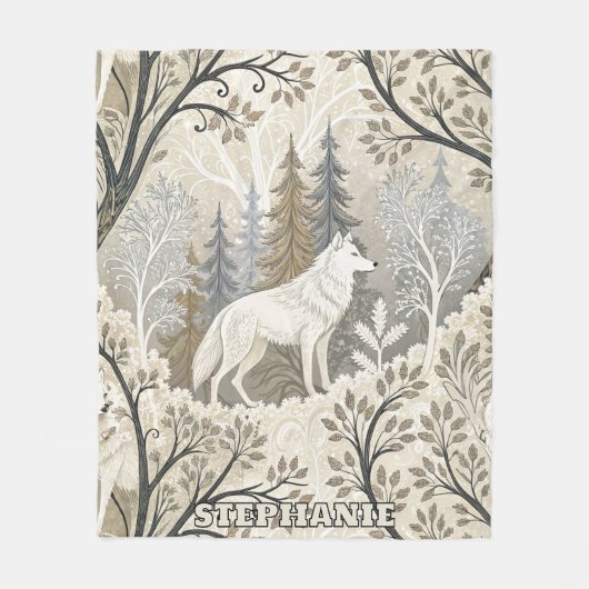 Ruhige Winterwaldlandschaft mit weißen Wölfen Fleecedecke (Vorderseite)