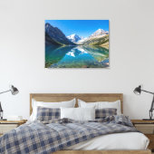 Ruhiger Alpensee Berg Leinwanddruck (Insitu (Schlafzimmer))
