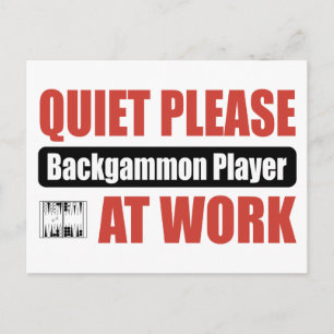 Ruhiger Backgammon Player am Arbeitsplatz Postkarte