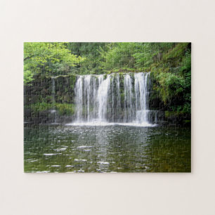 Ruhiger Fluss-Wasserfall Puzzle