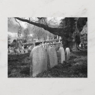 ruhiger Friedhof Postkarte