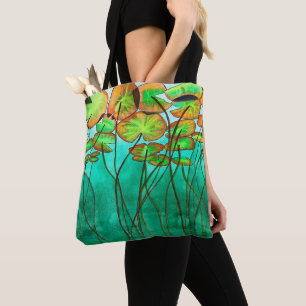 ruhiger grüner Teich mit Lilypaden Tasche