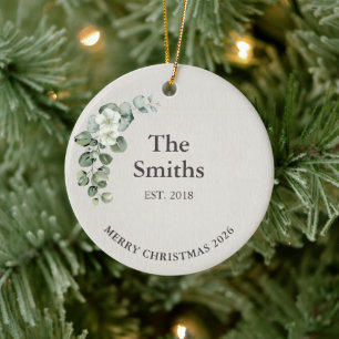 Ruhiger Luxus Salbeigrüner personalisierter Famili Keramik Ornament