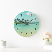 Ruhiger und ruhiger Türkis-Strand in Hawaii Große Wanduhr (Zuhause)