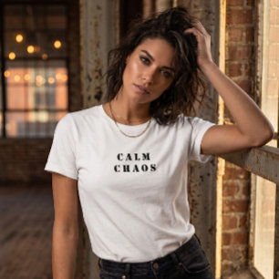 Ruhiges Chaos - Weibliches minimalistisches T-Shir T-Shirt