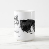 Ruhiges Corgi-Morgenlächeln Kaffeetasse (Mittel)