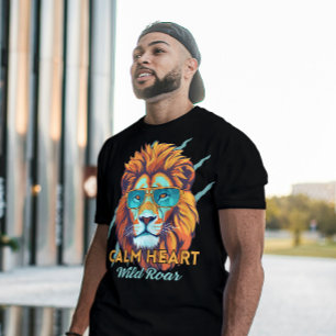 Ruhiges Herz, wilder Schrei – Löwen-Energie-Motiva T-Shirt