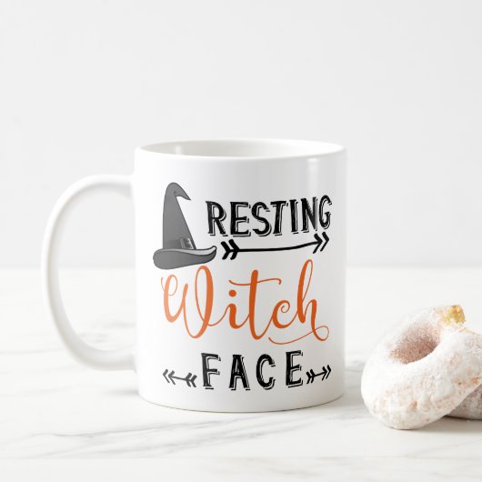 ruhiges Hexengesicht Kaffeetasse (Mit Donut)