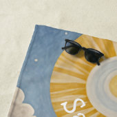 Ruhiges Tal: Pastelllandschaft Strandtuch (Beispiel)