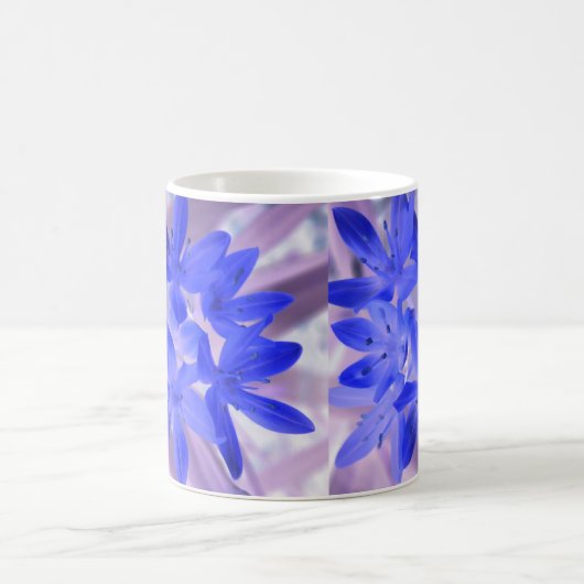 Ruhm der schneebedeckenden blauen Tasse (Mittel)