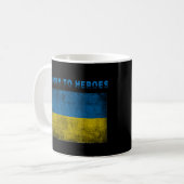 Ruhm für Helden, stehen Sie mit der Ukraine Kaffeetasse (Vorderseite Links)