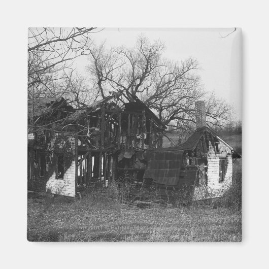 Ruinen des Bauernhauses Magnet (Vorne)