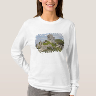 Ruinen von Corfe Castle bei Wareham, Dorset, T-Shirt