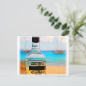 Rum Bottle on Beach Postkarte (Stehend Vorderseite)