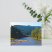 Rumänien, Moldau, Fluss unter den Kiefernwäldern Postkarte (Stehend Vorderseite)