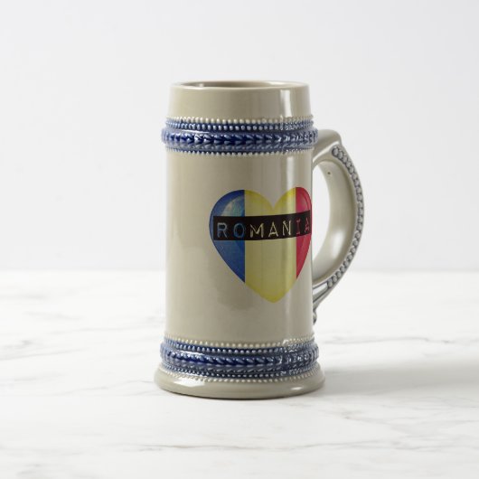 Rumänisches Flaggenherz Bierglas (VorderseiteRechts)