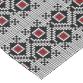 Rumänisches Motiv geometrisch rot und schwarz Tischdecke (Schrägansicht)
